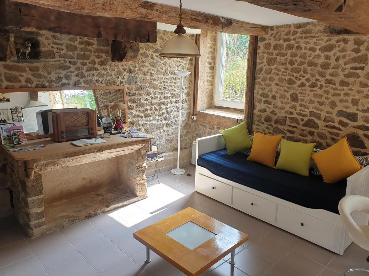 Gite Le Valet, T2 Classe 3 Etoiles, Entre Rennes Et Saint-Malo La Chapelle-aux-Filtzmeens Екстер'єр фото