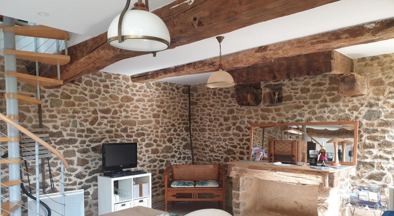 Gite Le Valet, T2 Classe 3 Etoiles, Entre Rennes Et Saint-Malo La Chapelle-aux-Filtzmeens Екстер'єр фото