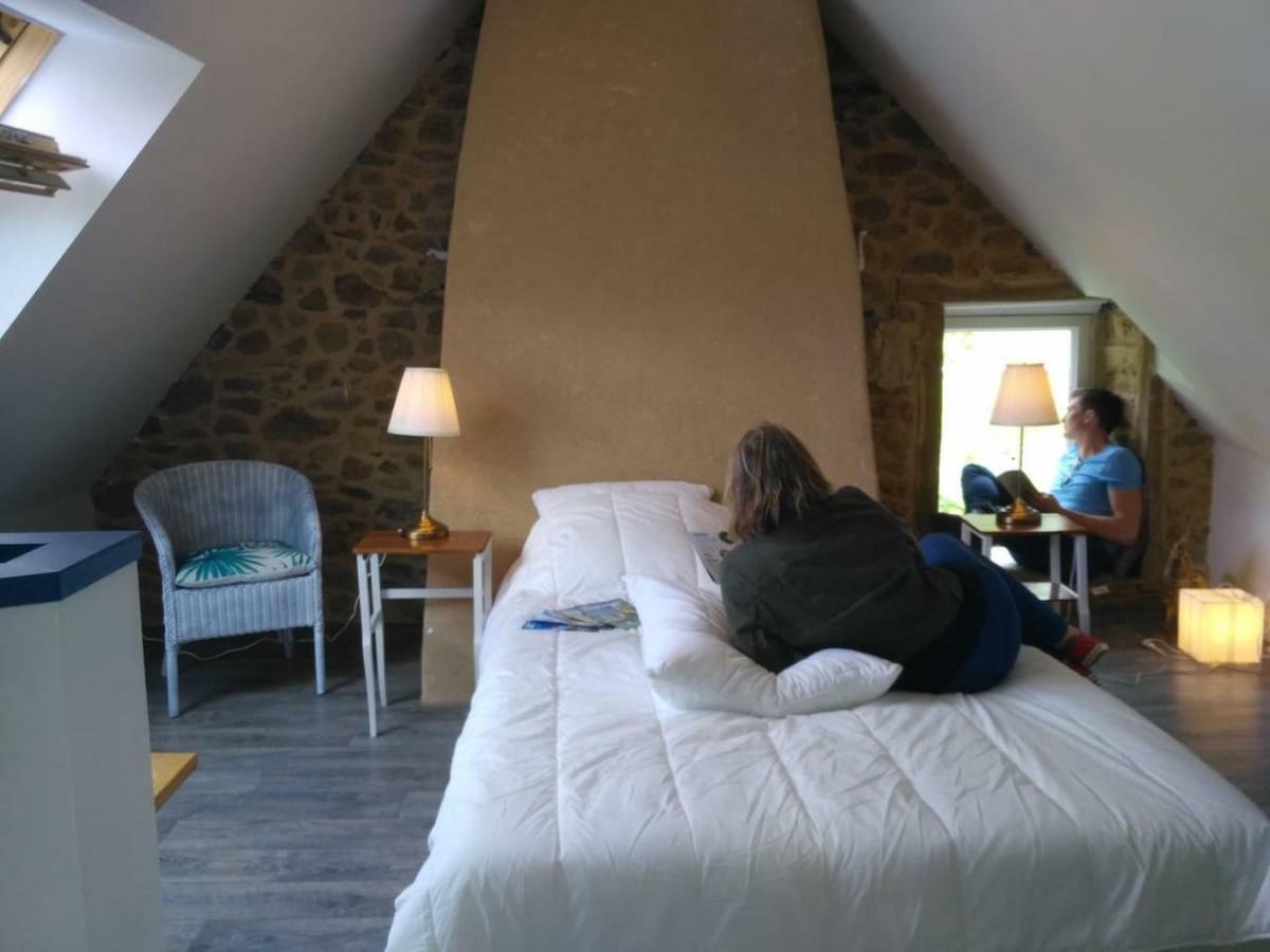 Gite Le Valet, T2 Classe 3 Etoiles, Entre Rennes Et Saint-Malo La Chapelle-aux-Filtzmeens Екстер'єр фото