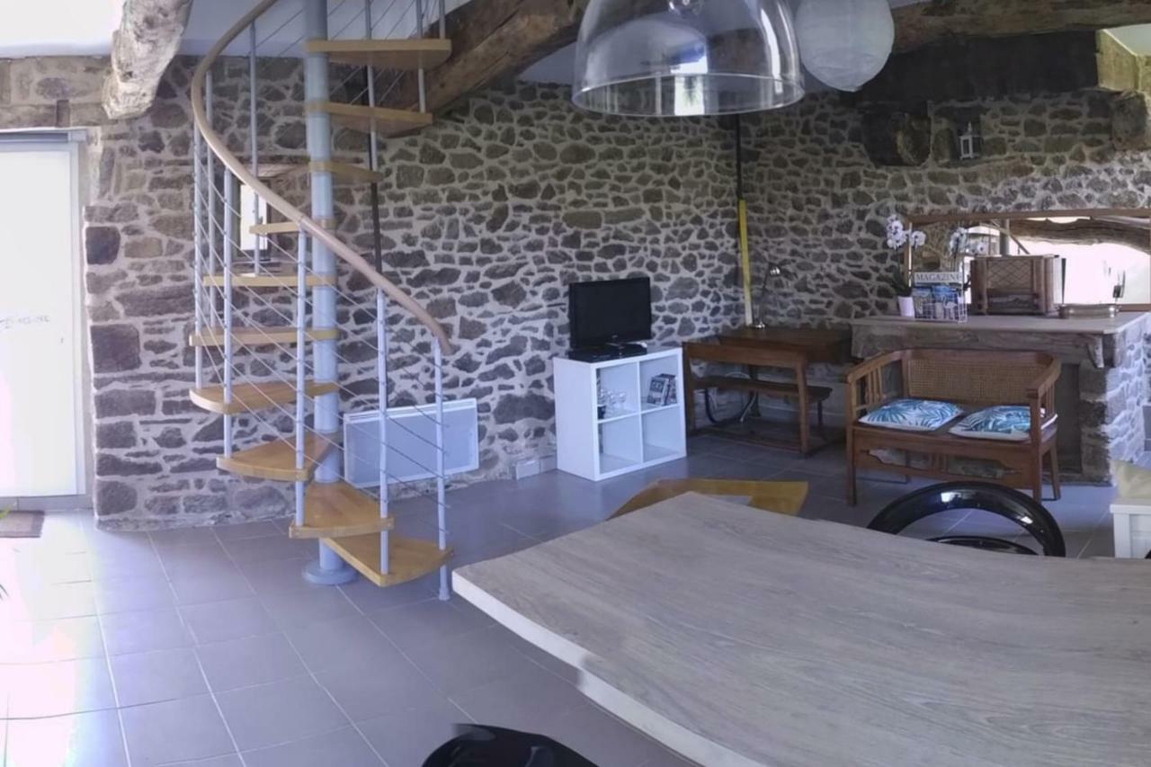 Gite Le Valet, T2 Classe 3 Etoiles, Entre Rennes Et Saint-Malo La Chapelle-aux-Filtzmeens Екстер'єр фото